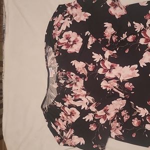 Lularoe Floral Top